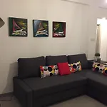 Papados Court